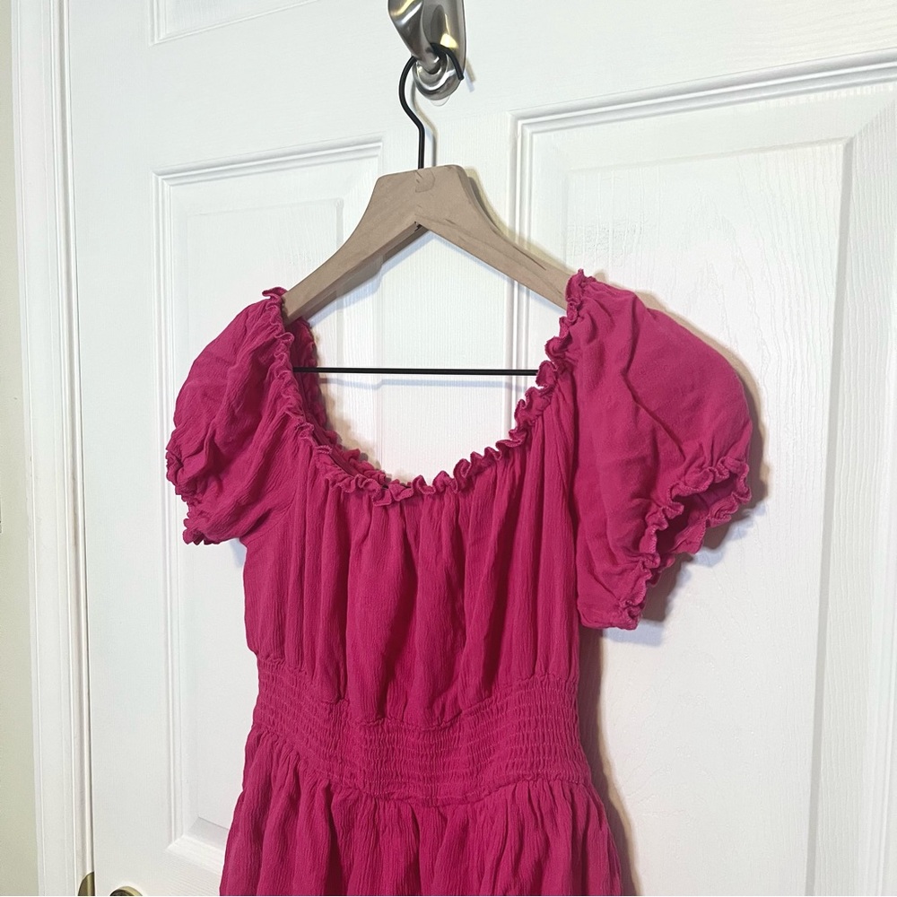 ✧・゚hot pink ruffle mini dress - Picture 2 of 5